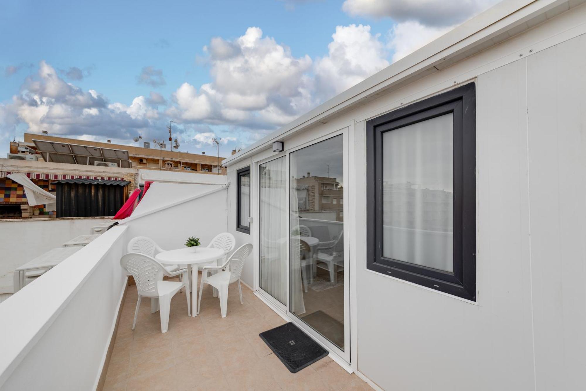Cosy Apartment Near The Sea トレビエハ エクステリア 写真